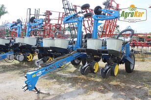 сеялка сплошного высева пневматическая Kinze 2200 (471) - 8 рядів