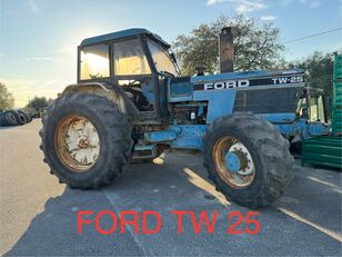 трактор колесный Ford TW25