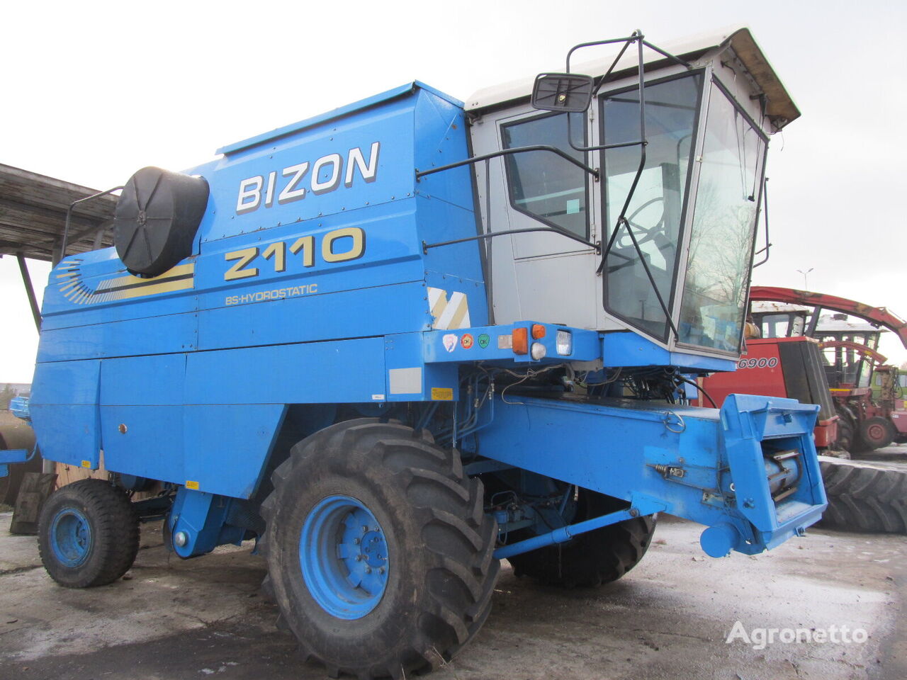 зерноуборочный комбайн Bizon BS Z110