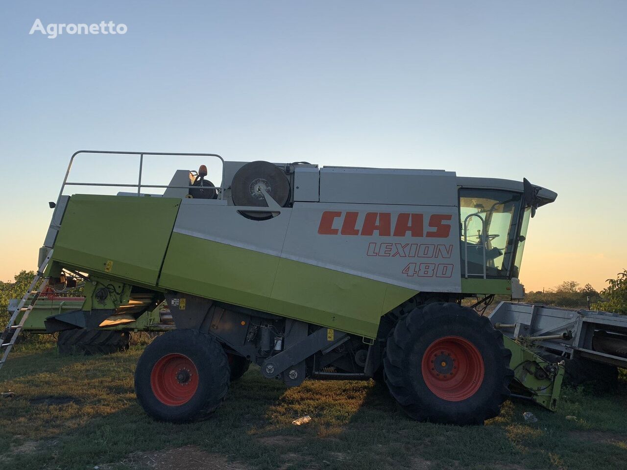 зерноуборочный комбайн Claas Lexion 480