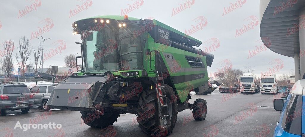 новый зерноуборочный комбайн Deutz-Fahr C7206